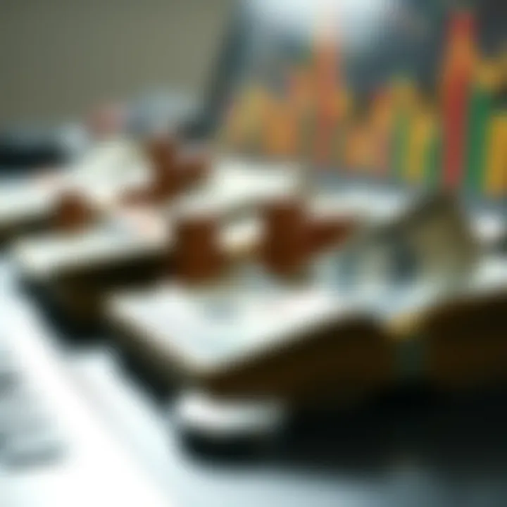 Illustration of index funds versus ETFs
